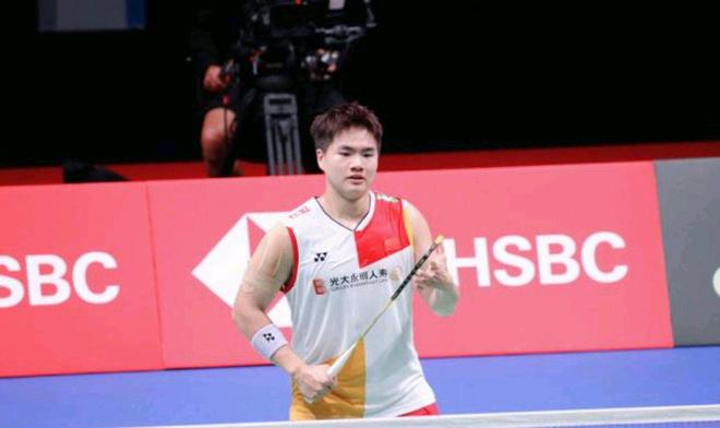 魏登费勒：都在猜诺伊尔是否回归德国队，这对鲍曼而言不公平