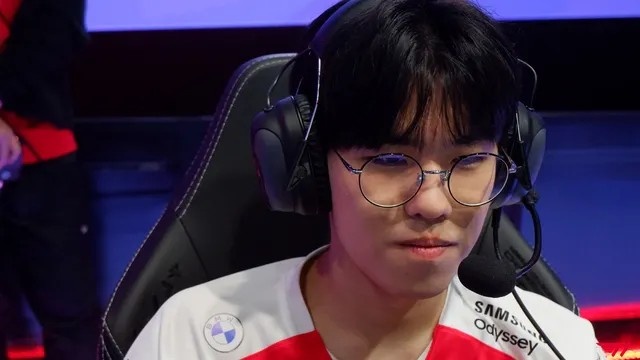 她的经历告 她的经历告