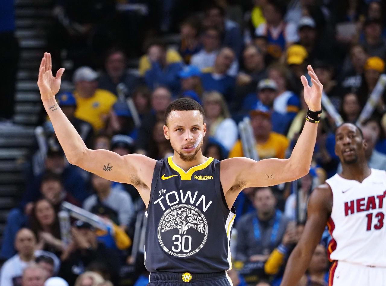 主场以2 主场以2