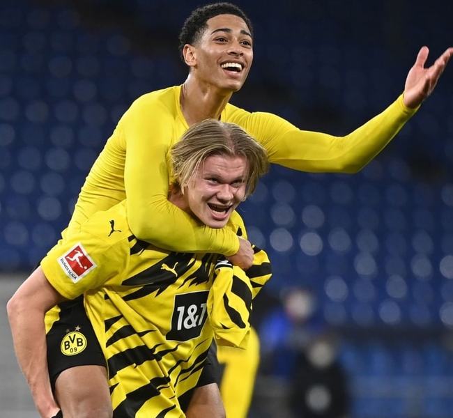 对场地更加 对场地更加